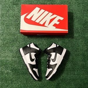 Nike High Top Panda Dunks Women’s Size 7